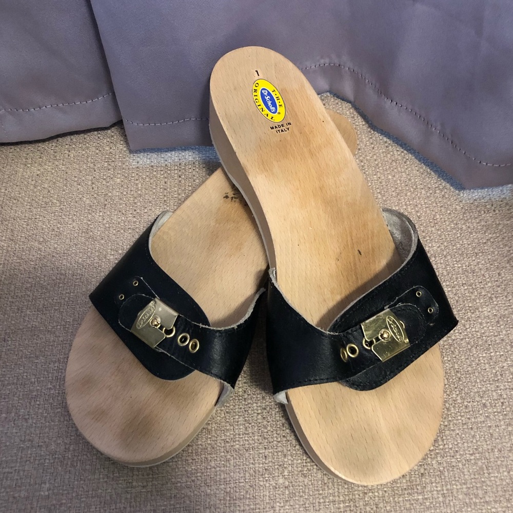Dr. Scholl’s classic sandals